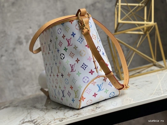 WIS GRACEFUL PM VUITTON LOUIS 0919